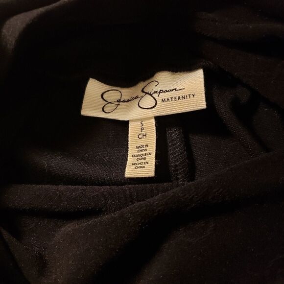 Jessica Simpson faux leather front Maternity pants - Picture 5 of 6